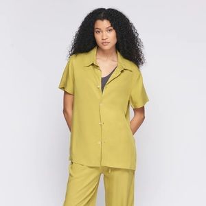 Kotn Flow Unisex Button Down Short Sleeved Top – Chartreuse, Size S